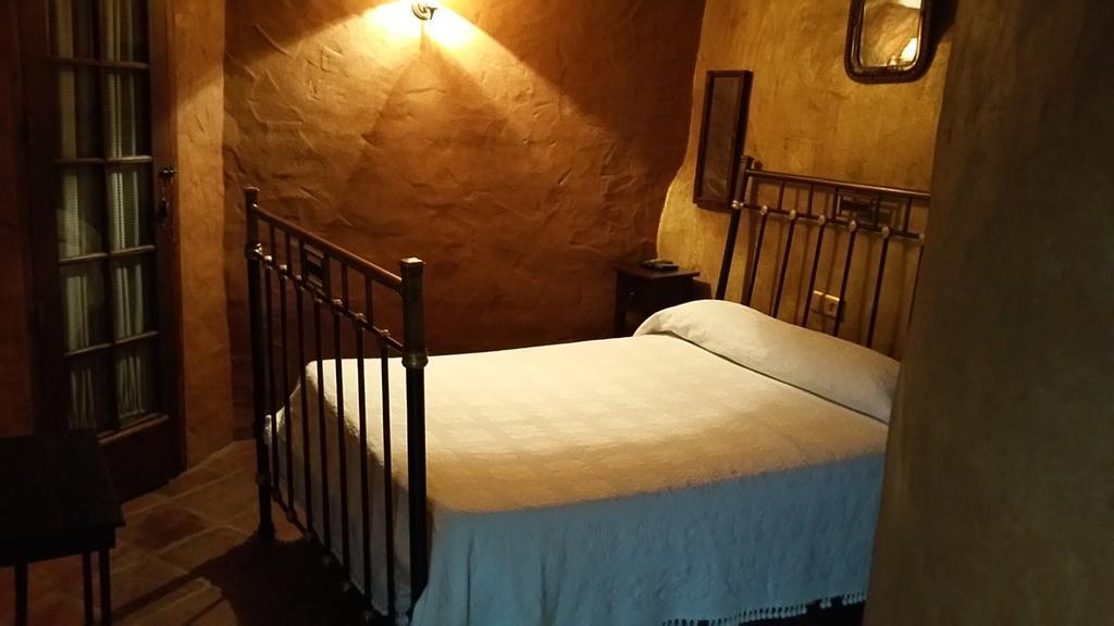 Posada Meson Mudejar Árchez Eksteriør billede